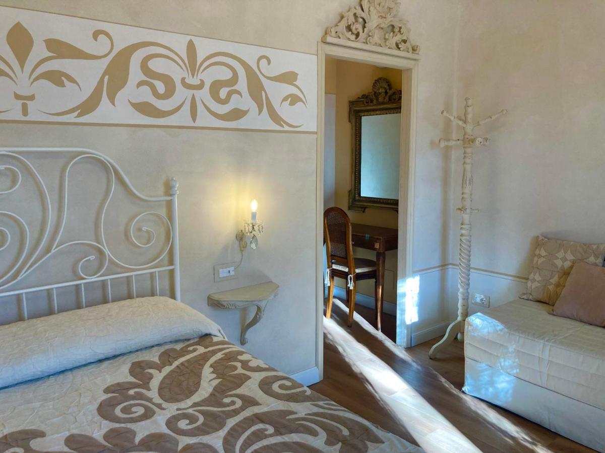 Manzoni37 Bed and Breakfast Νόβι Λίγκουρε Εξωτερικό φωτογραφία
