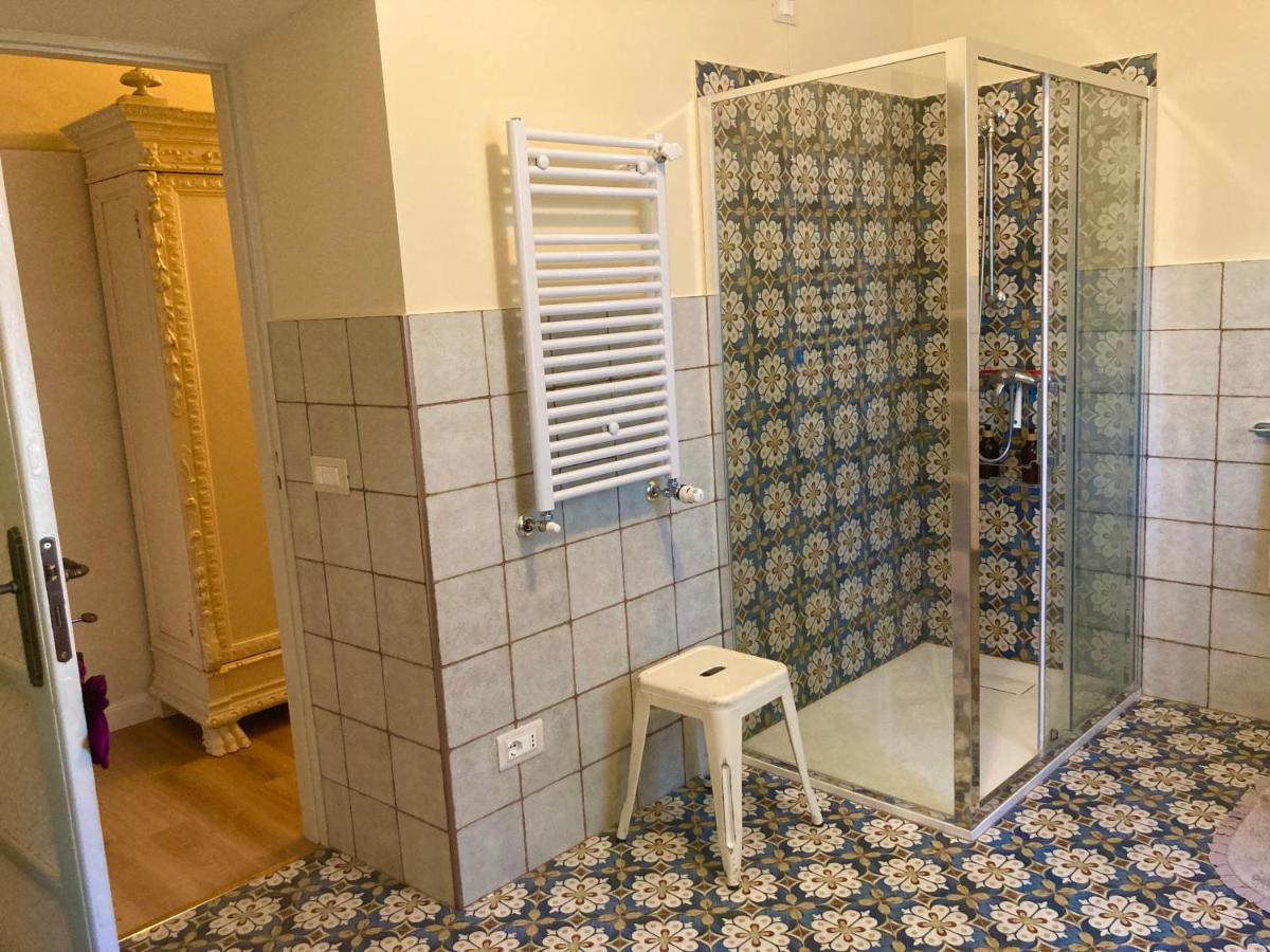 Manzoni37 Bed and Breakfast Νόβι Λίγκουρε Εξωτερικό φωτογραφία