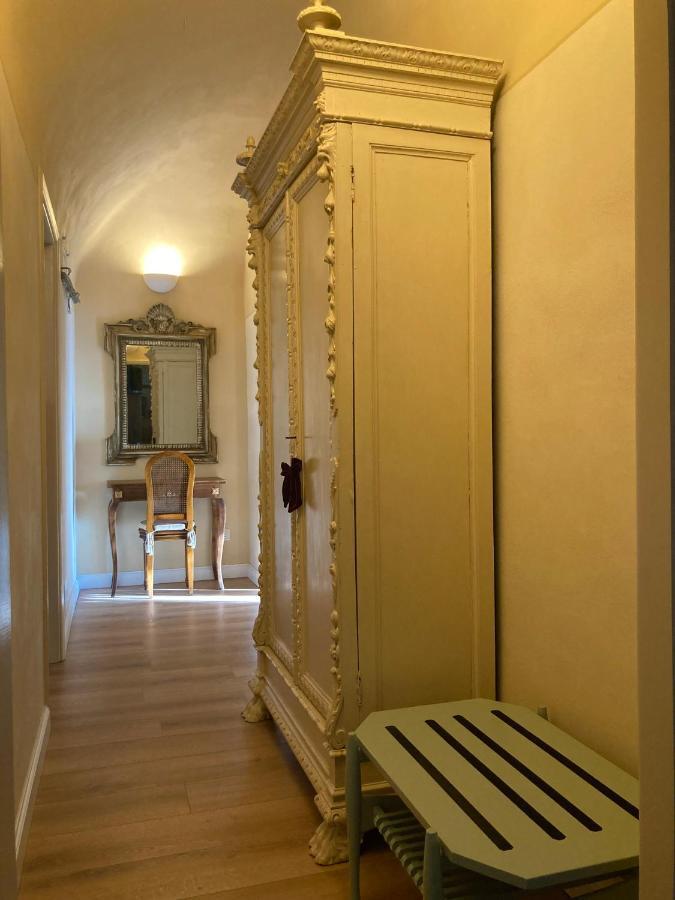 Manzoni37 Bed and Breakfast Νόβι Λίγκουρε Εξωτερικό φωτογραφία